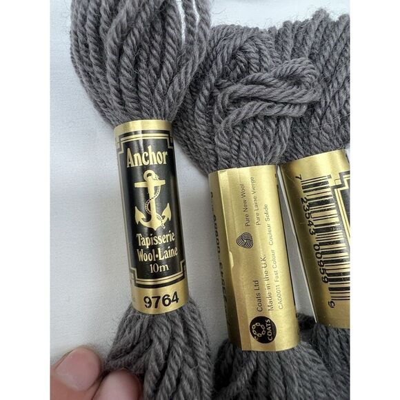 Anchor Tapestry 100% Wool (Tapisserie) 10m Skeins  Lot of 27 Various Colors - Picture 7 of 9
